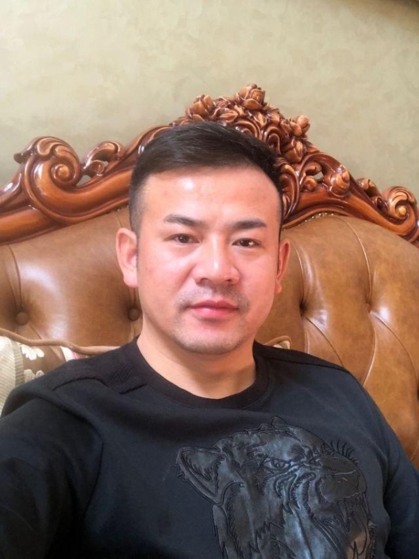 许你一笔墨的第一张照片--海峡交友网