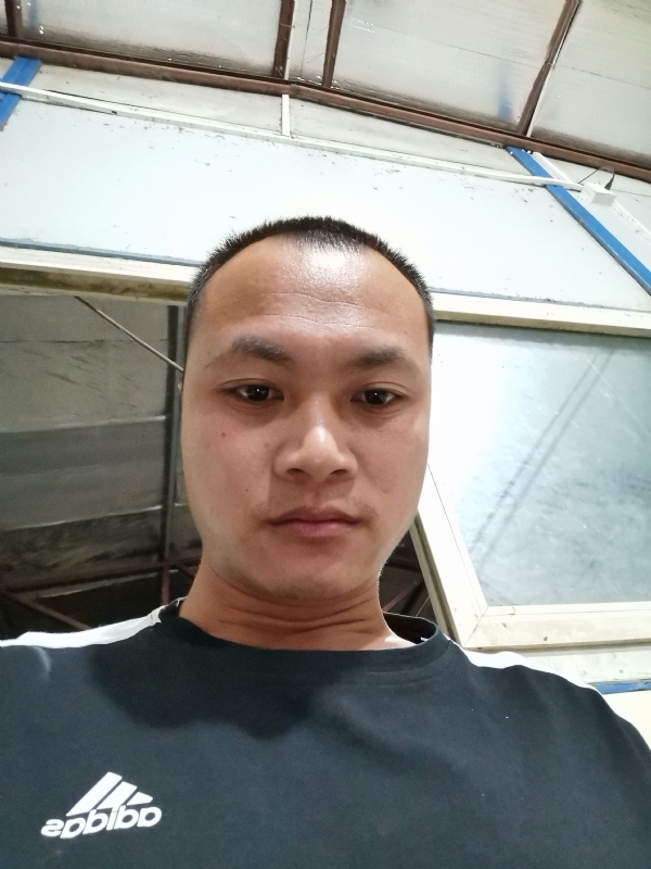 真心交友的第一张照片--海峡交友网