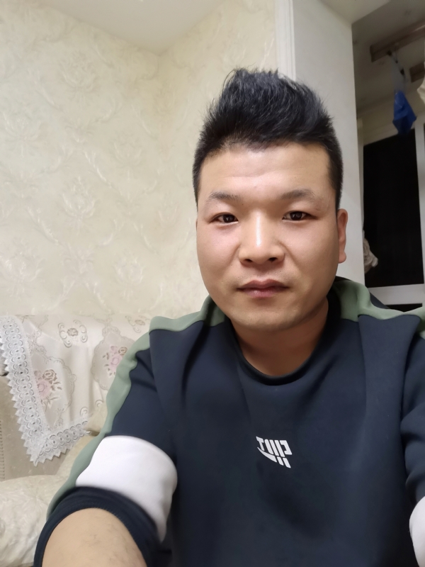 小猪猪的第一张照片--海峡交友网