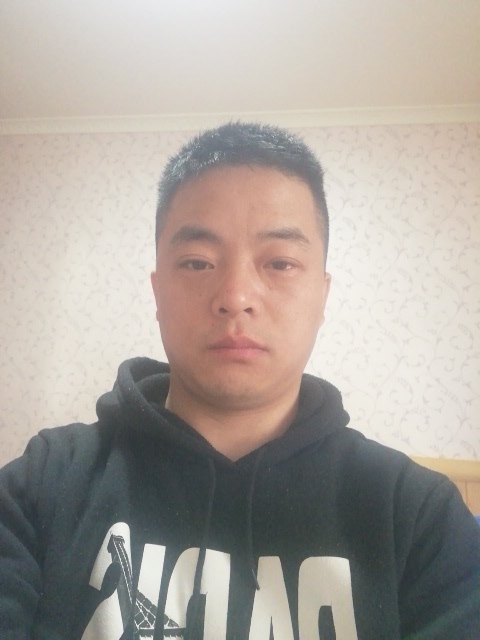 亿树的第一张照片--海峡交友网
