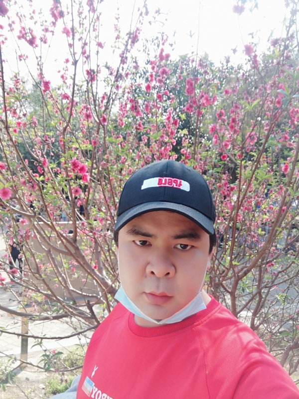 真心交友的第一张照片--海峡交友网