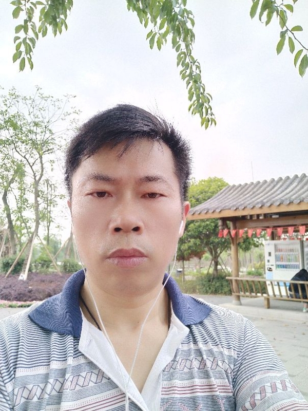 一个人的孤单的第一张照片--海峡交友网