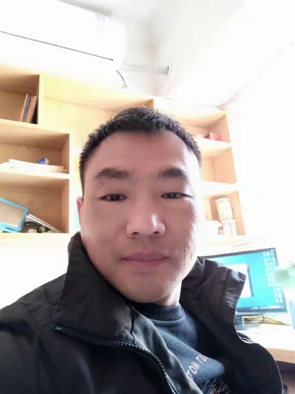 向前葱的第一张照片--海峡交友网