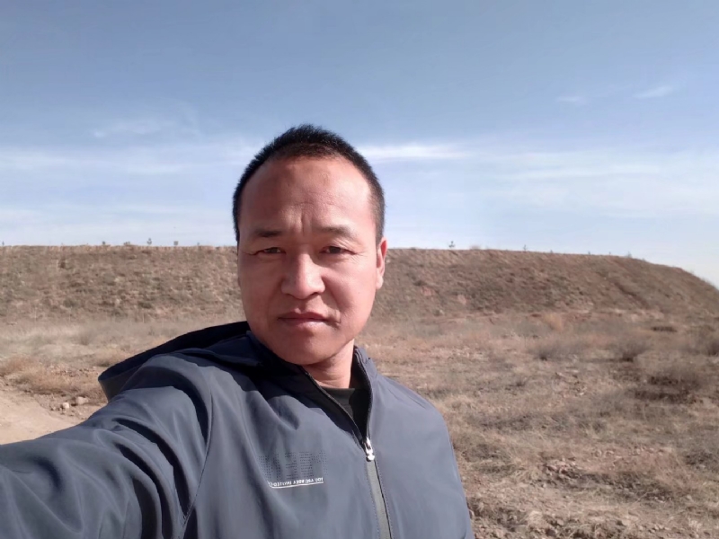爱你不是我的第一张照片--海峡交友网
