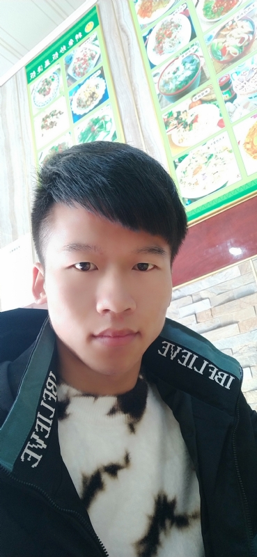 小周的第一张照片--海峡交友网