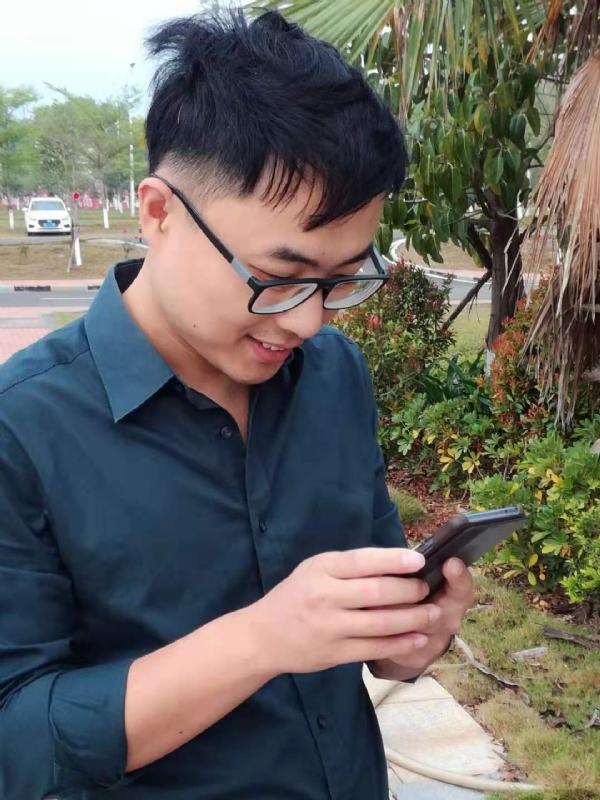 鼠王子的第一张照片--海峡交友网
