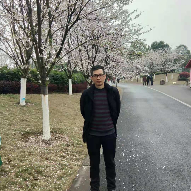 痴心爱人的第一张照片--海峡交友网