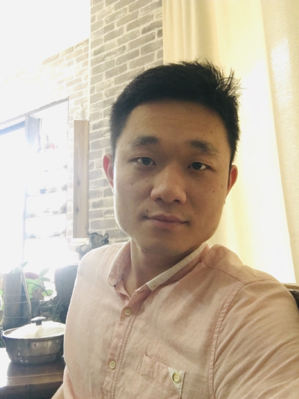 落落大方的第二张照片--海峡交友网