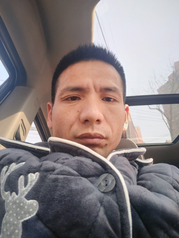 青春不长在的第一张照片--海峡交友网