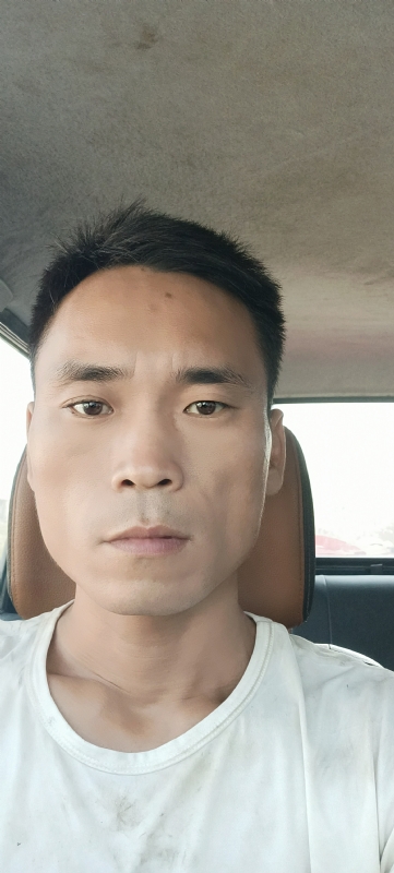 石头的第一张照片--海峡交友网