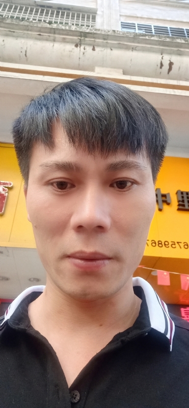 笑看人生的第一张照片--海峡交友网