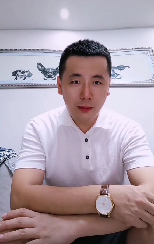 随风的第一张照片--海峡交友网
