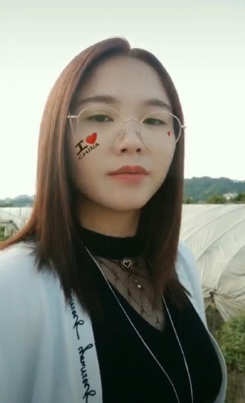 完美无瑕的第一张照片--海峡交友网