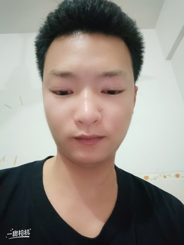 孤狼的第一张照片--海峡交友网
