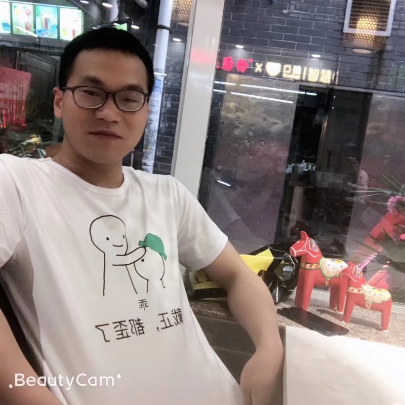 Hilly的第一张照片--海峡交友网
