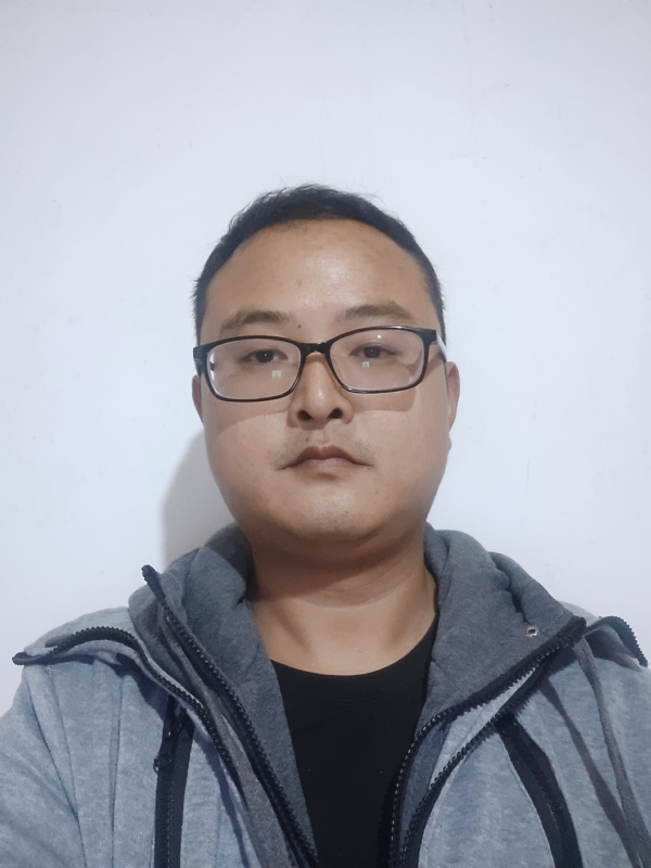爱在一瞬间的第二张照片--海峡交友网