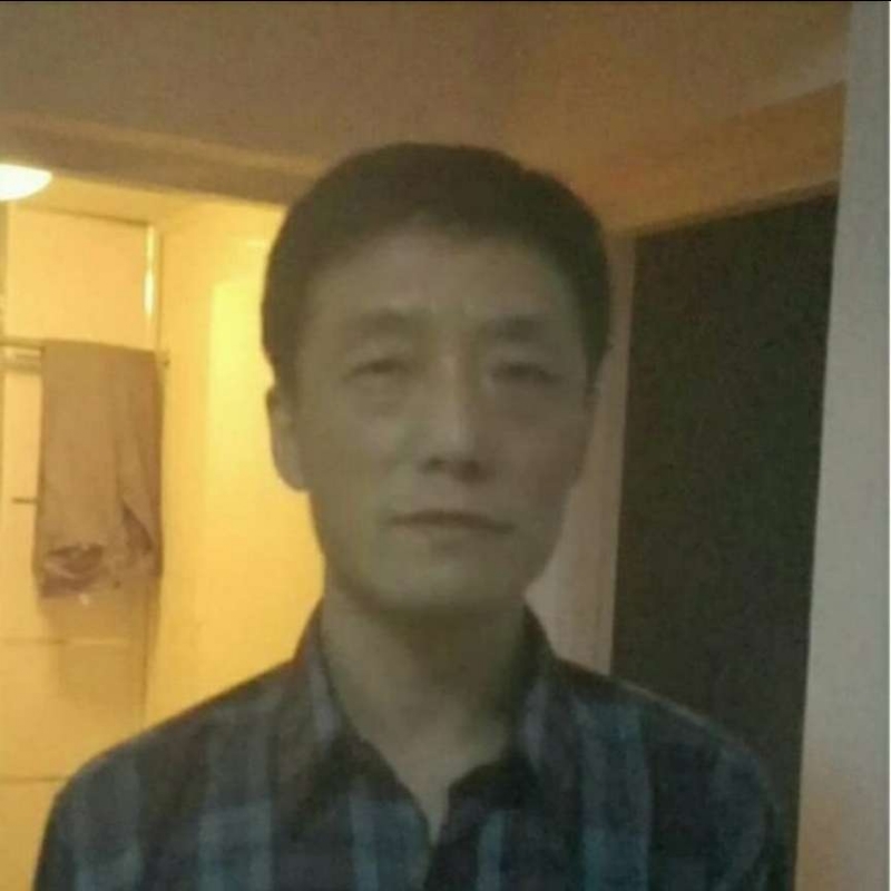 情未了的第一张照片--海峡交友网