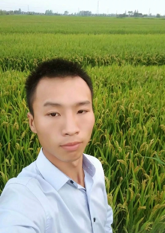 等待远方的你的第二张照片--海峡交友网