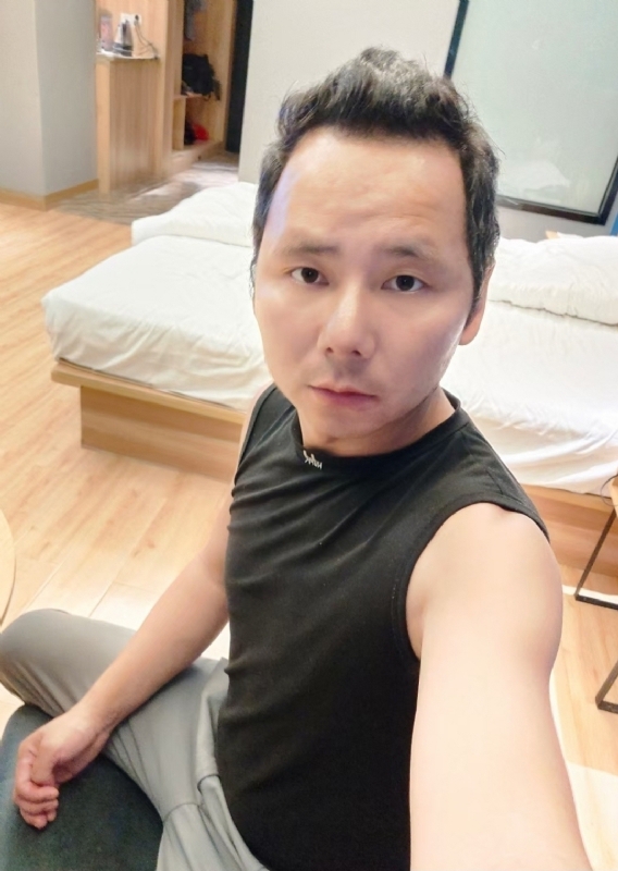 爱远的要命的第一张照片--海峡交友网