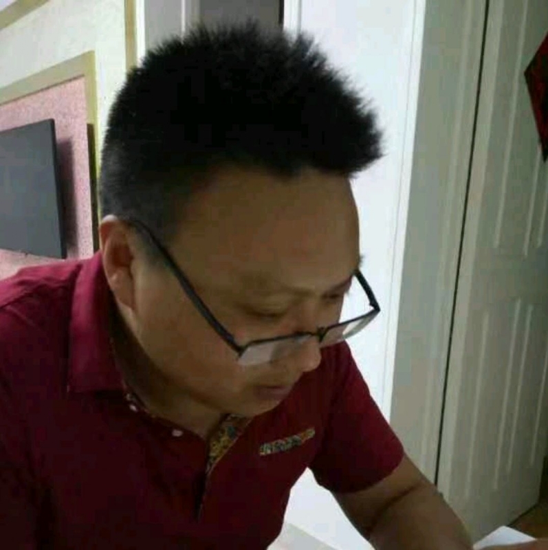 孔明的第一张照片--海峡交友网