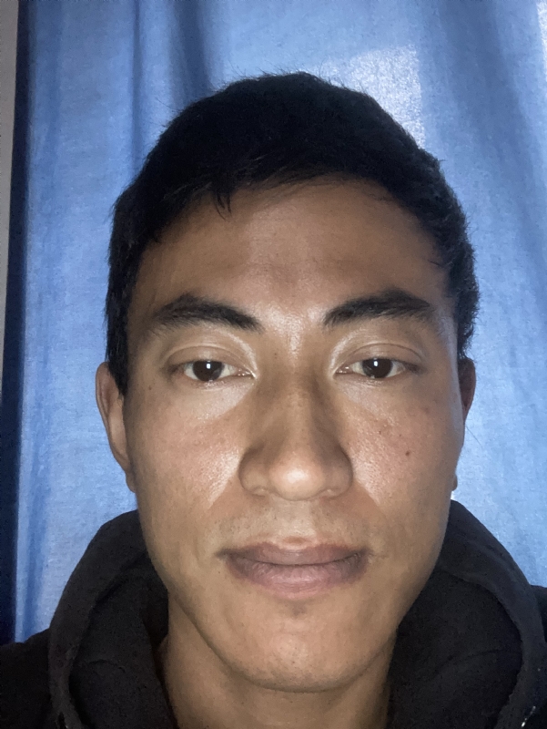轻轻的的第一张照片--海峡交友网