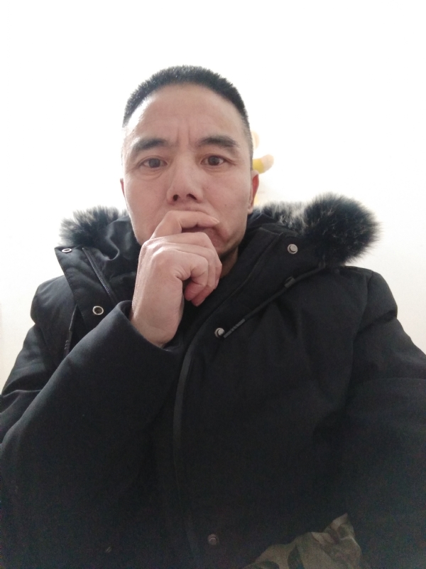 孤独人生的第一张照片--海峡交友网