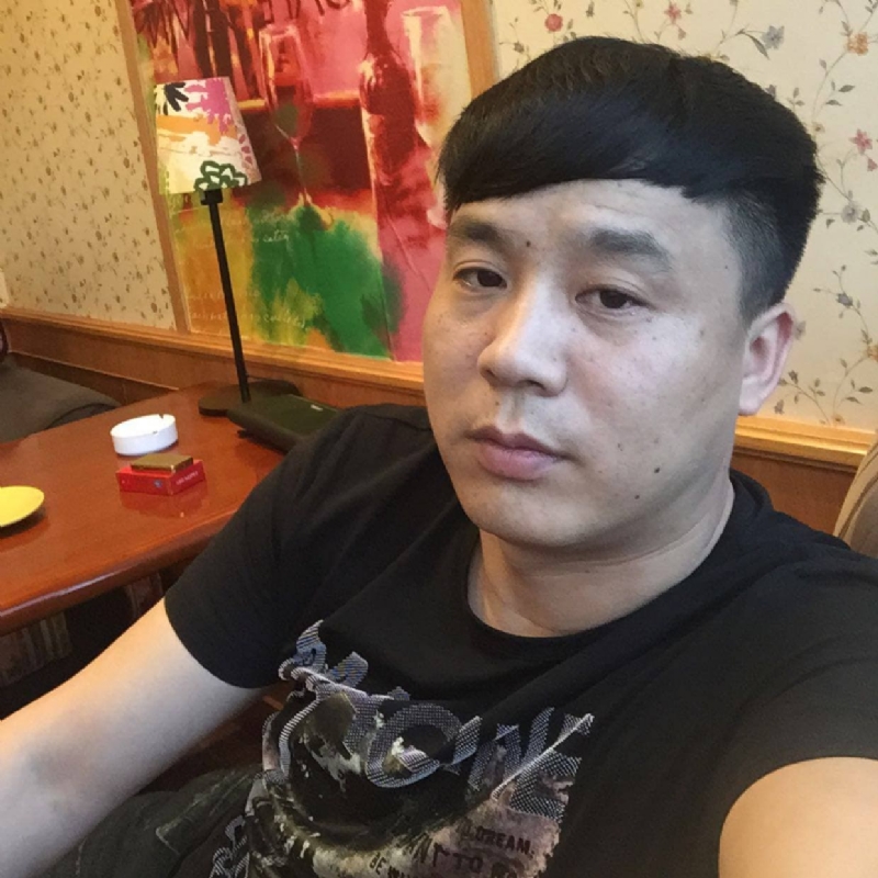 悟的第一张照片--海峡交友网