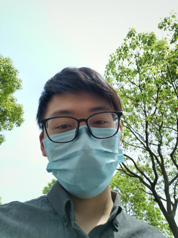 情何丶以堪的第一张照片--海峡交友网