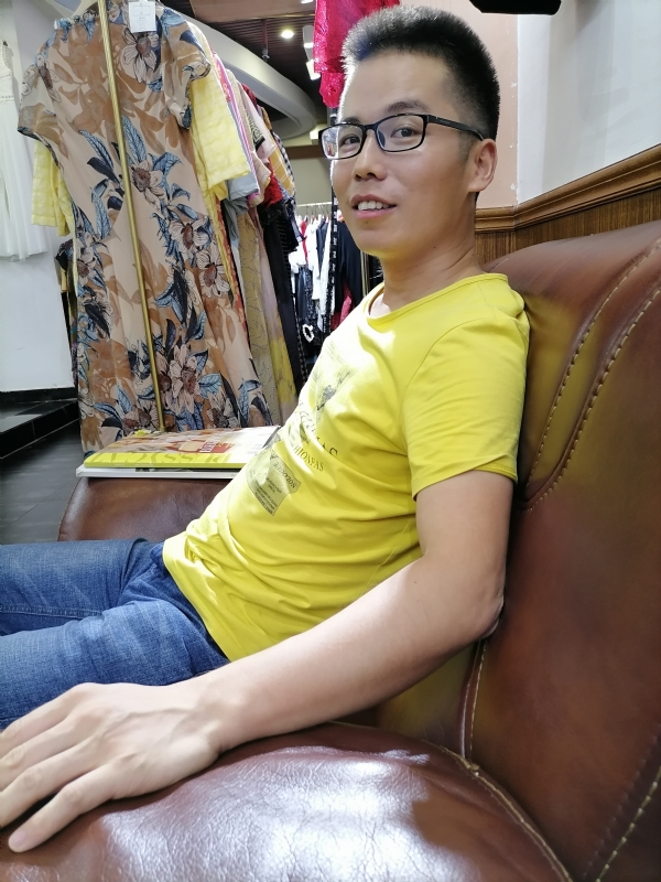 汪顺鹏的第二张照片--海峡交友网