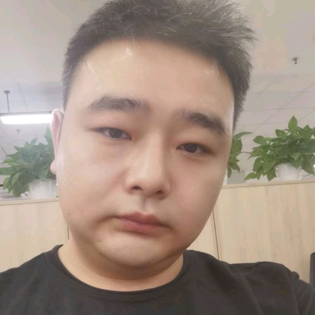 异域听风的第一张照片--海峡交友网