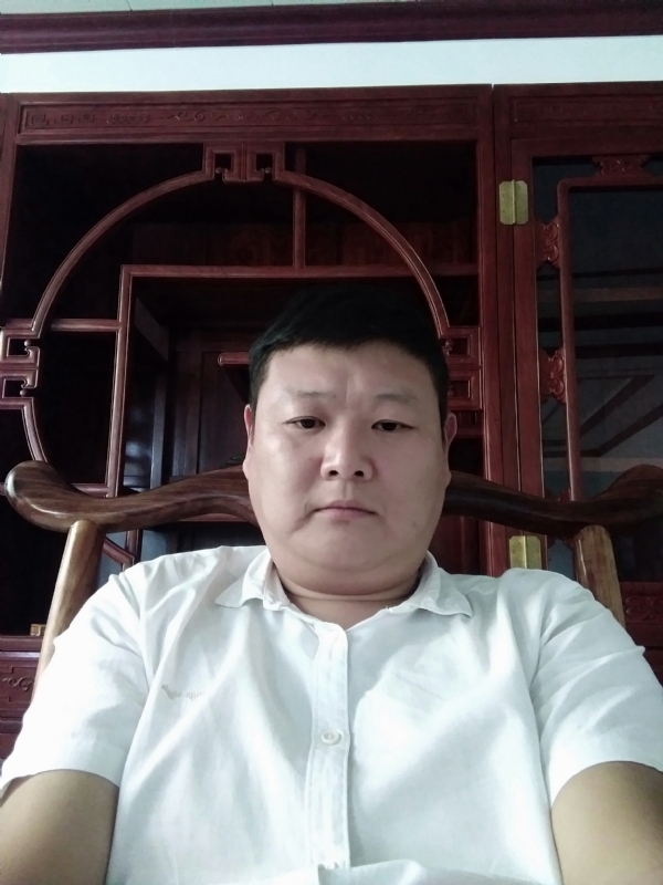 狼图腾的第一张照片--海峡交友网
