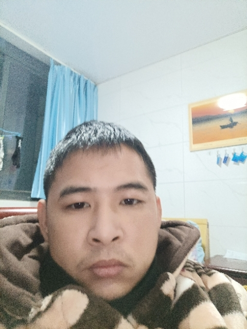 寂寞的第一张照片--海峡交友网