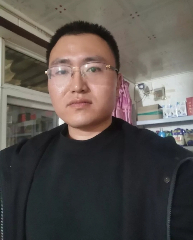 白杨的第二张照片--海峡交友网