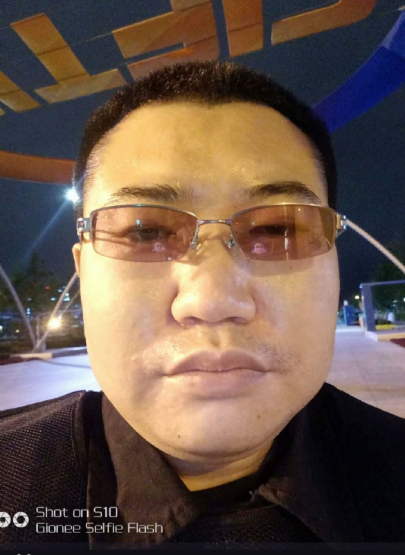 星尘的第一张照片--海峡交友网