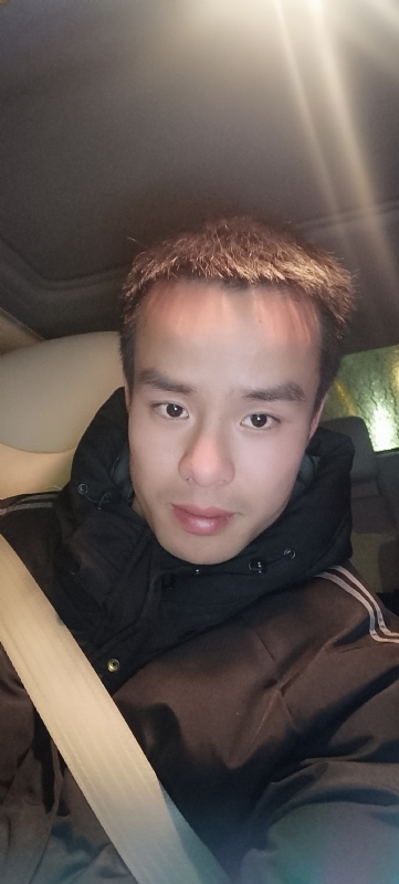 一直走在起跑线上的第一张照片--海峡交友网