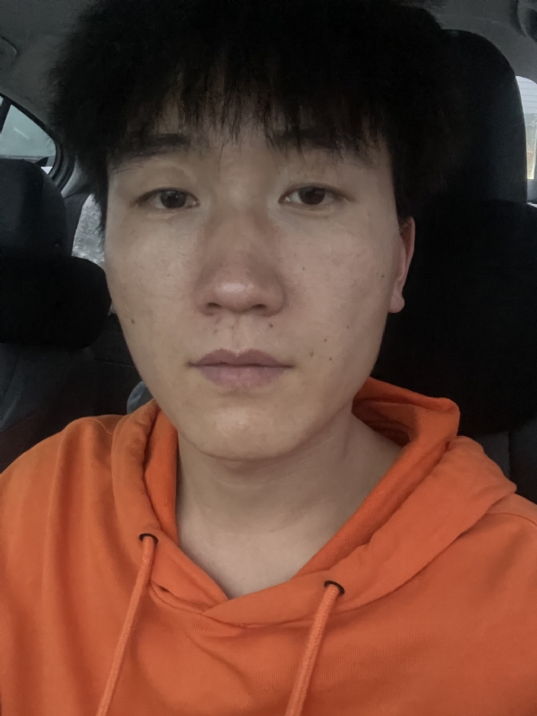 李的第一张照片--海峡交友网