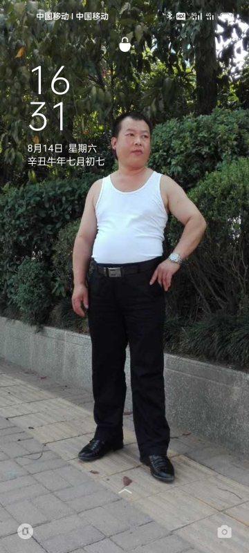 不加糖的苦咖啡的第二张照片--海峡交友网