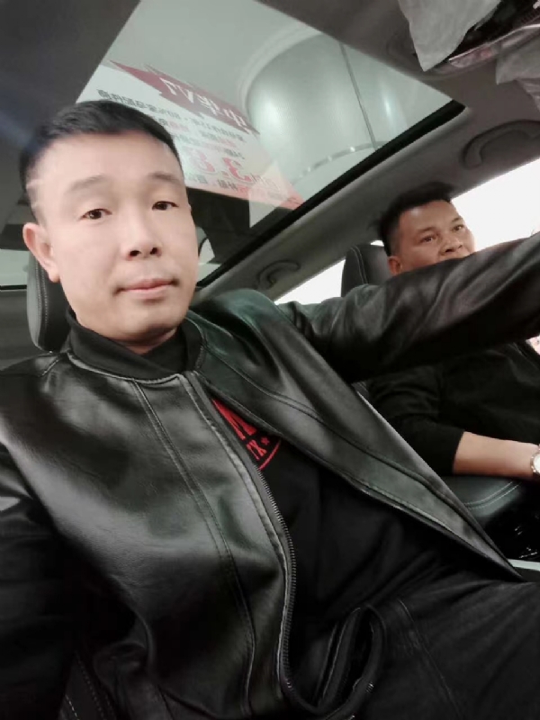 醉红尘的第一张照片--海峡交友网