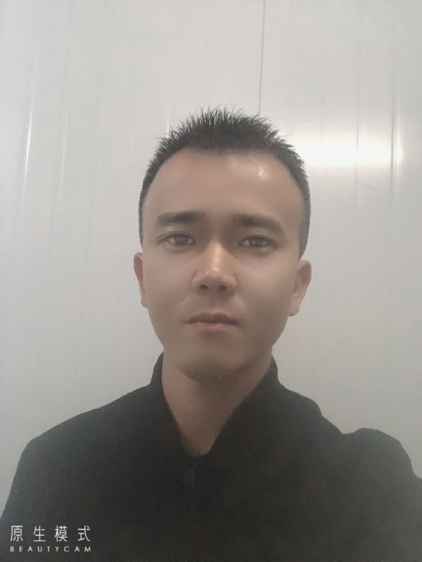 壮飞的第一张照片--海峡交友网