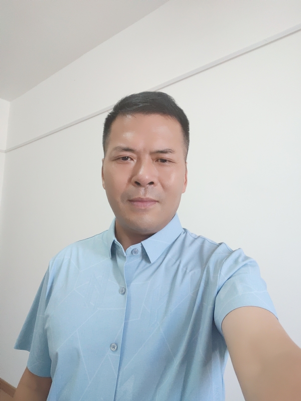 牵挂的第一张照片--海峡交友网