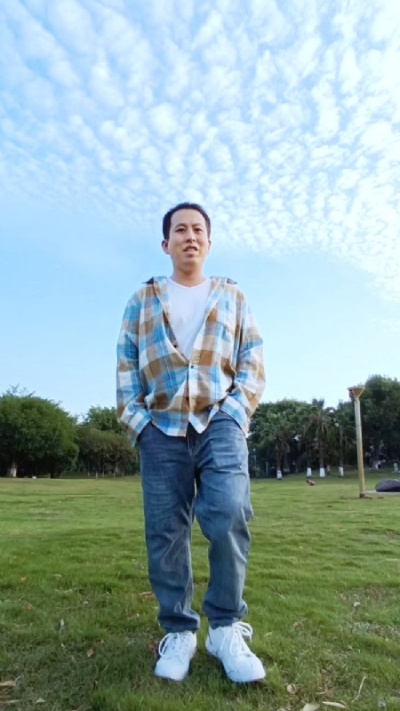 曹先生的第一张照片--海峡交友网