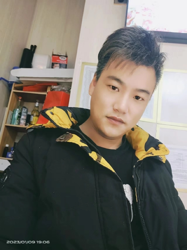 孤酒枕愁眼眠的第二张照片--海峡交友网