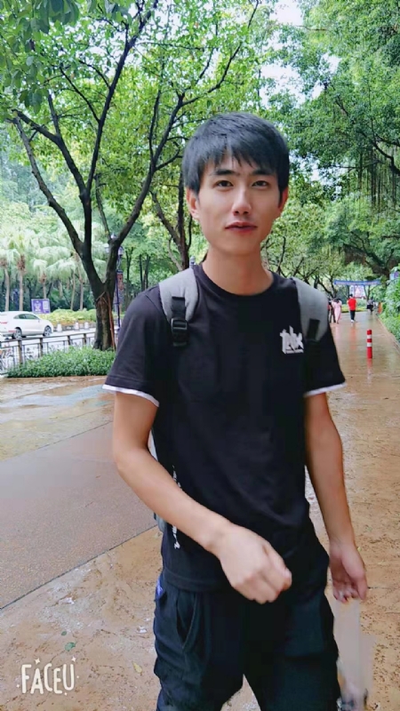 青春易逝的第三张照片--海峡交友网