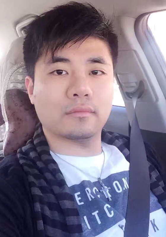 御龙氏的第二张照片--海峡交友网