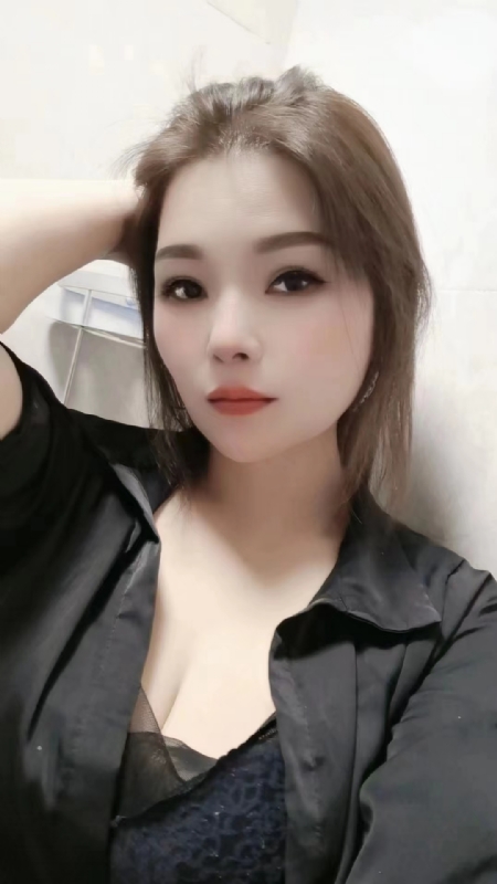 爱笑的女孩的第一张照片--海峡交友网