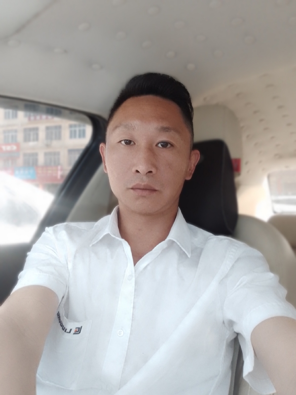 其实都没有的第一张照片--海峡交友网