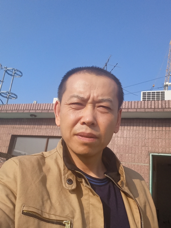 红尘逐浪的第一张照片--海峡交友网