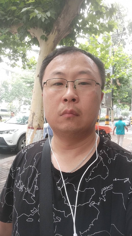 飘逸的星辰的第一张照片--海峡交友网