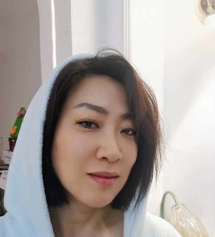 火玫瑰的第一张照片--海峡交友网