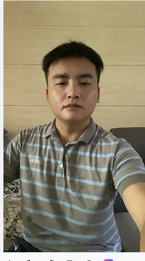 走在红毯那一天的第二张照片--海峡交友网